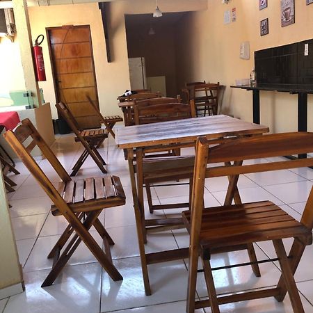 Hotel Pinto Martins Camocim Buitenkant foto